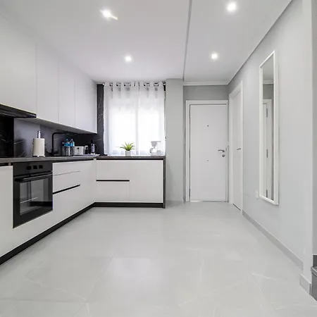 Hébergement de vacances Casa Olivia With Pool Heating Fee *