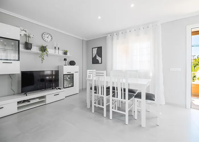 Casa Olivia With Pool Heating Fee * Torrevieja