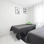 Дом отдыха Casa Olivia With Pool Heating Fee