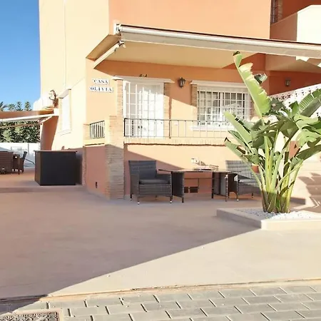 Hébergement de vacances Casa Olivia With Pool Heating Fee Torrevieja