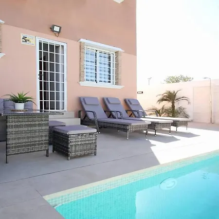 Casa Olivia With Pool Heating Fee *