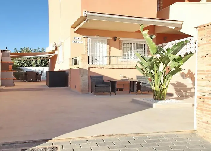 Dom wakacyjny Casa Olivia With Pool Heating Fee Torrevieja