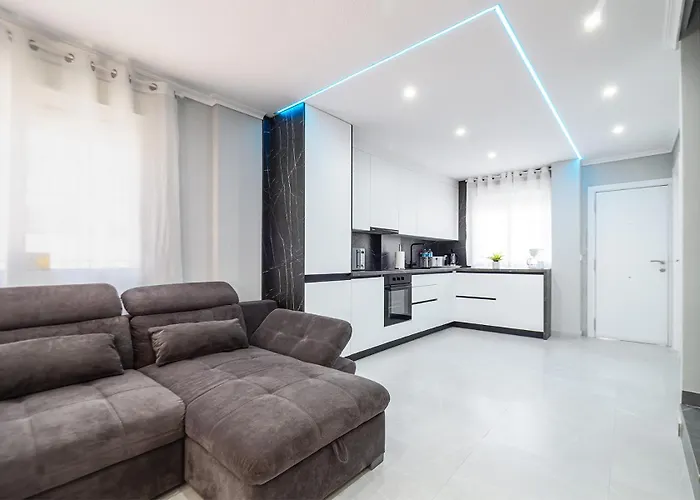 Dom wakacyjny Casa Olivia With Pool Heating Fee Torrevieja