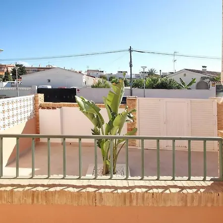 Сasa de vacaciones Casa Olivia With Pool Heating Fee *