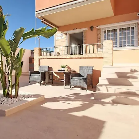 Сasa de vacaciones Casa Olivia With Pool Heating Fee